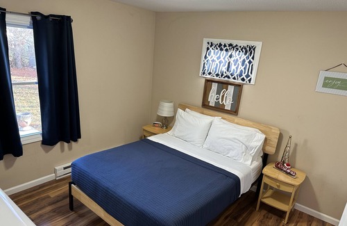 St. Joseph House | Cozy house in a very safe neighborhood just outside of Urbana-Champaign.