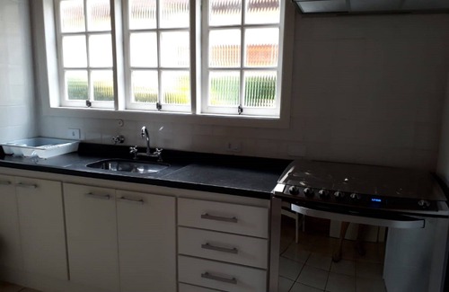 Baleia House | COZY HOUSE IN THE COND. ALDEIA DA BALEIA, 700 METERS TO THE BEACH.