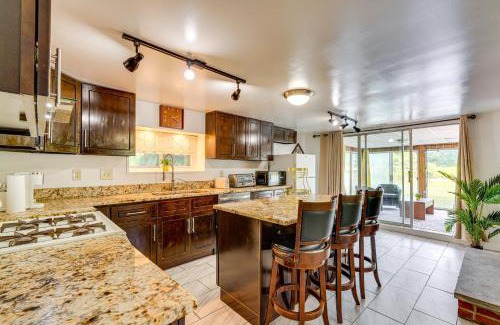 Stow House | Cozy House on Meadowbrook Lake Serene, Scenic!