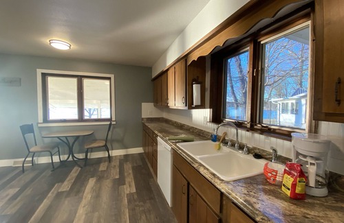 Horseshoe Bend House | Cozy house on the lake minutes from the golf course