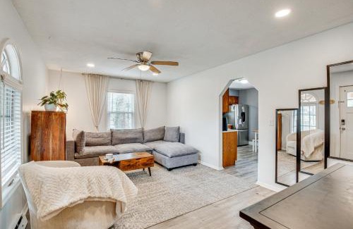 Kansas City House | Cozy Kansas City Home - 3 Mi to Worlds of Fun!