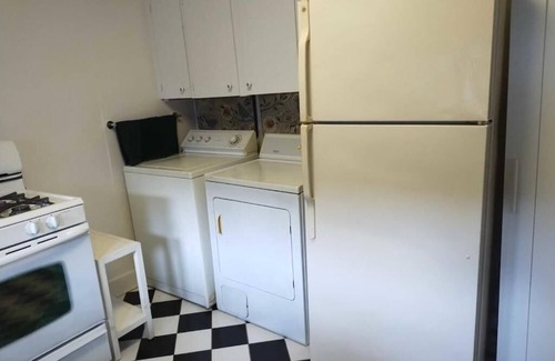 Freetown - Port Rico Apartment | Cozy Lafayette Apartment with Patio & Kitchen