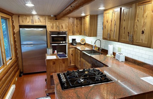 Cook Cabin | Cozy Lakeside Log Cabin Perfect for Any Season