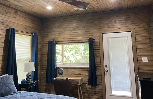 Ferndale Cabin | Cozy little Cabin in Little Rock