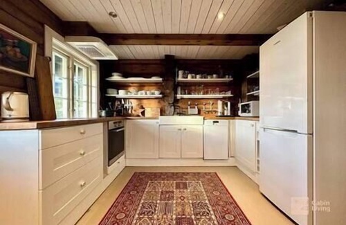 yer House | Cozy log cabin in Hafjell with ski in/ski out, sauna and view