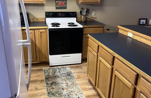 Big Sky House | Cozy Loveshack Condo - Nestled in the Heart of Meadow Village - New Town Center