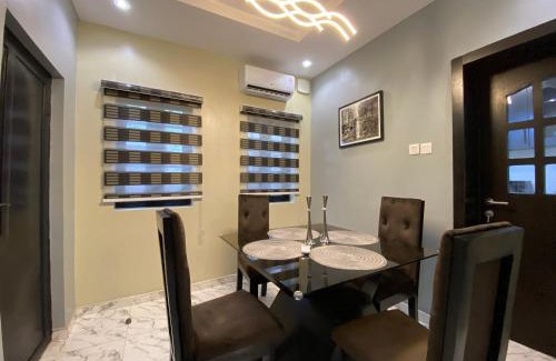 Sagamu Apartment | Cozy Luxury Apartments