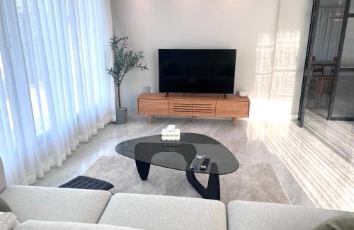 Sam Phran Villa | Cozy Maison Homestay