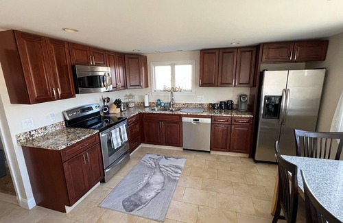 Matunuck Cottage | Cozy Matunuck Coastal Escape - Wake up at the beach! Last min avail w/o 8/9
