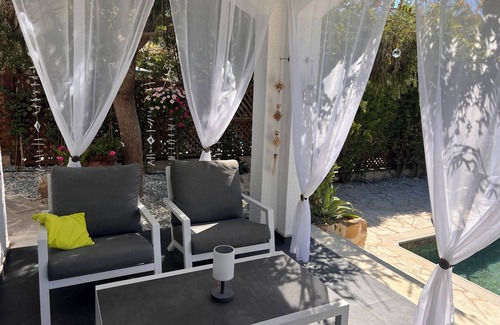 Peyia Town House | Cozy modern cottage -2 Bedroom. & Private Pool-5min to Coral Bay