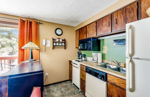 Boise Condo | Cozy mountain condo- ski to lifts, lodge & slopes