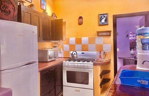 De Guadalupe House | Cozy Vacation Rental in San Cristóbal de las Casas