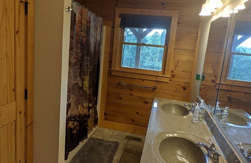 Union Mills Cabin | Cozy NC Cabin in quiet, gated community