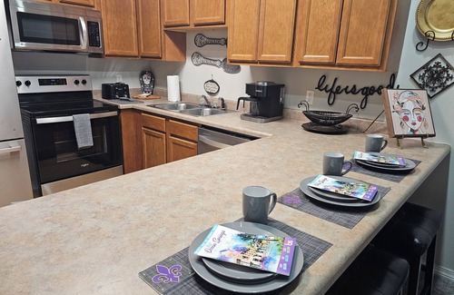 Gulf Hills House | Cozy Ocean Springs Townhome minutes from OC Downtown and Biloxi