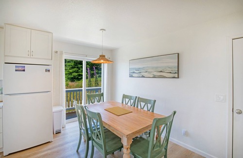 Shelter Cove House | Cozy Oceanview Hideaway#2 on Golf Course/Airport