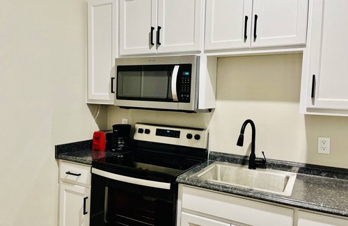 Wilson Apartment | Cozy One Bedroom Apt