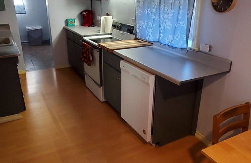 Harlowton Cottage | Cozy one bedroom, newly remodeled.