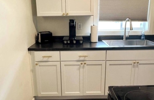 Williston Apartment | Cozy & Quiet 2BR Near Dining