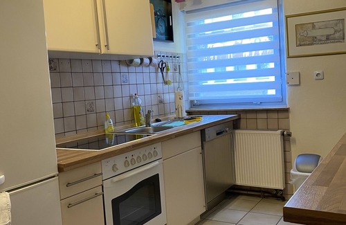 Solingen Apartment | Cozy, quiet apartment for 4-5 people