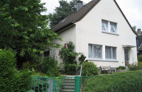 Solingen Apartment | Cozy, quiet apartment for 4-5 people