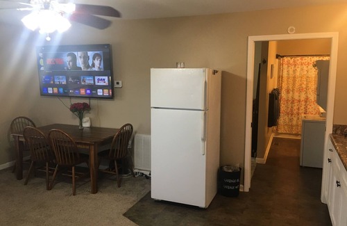 Gibson Apartment | cozy, quiet, rural hideaway close to everything south