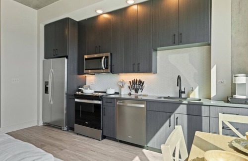 Channel District Apartment | Cozy Retreat Channelside | 1 BR | Great Amenities