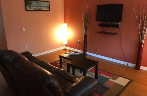 Bee Ridge Villa | Cozy retreat in sunny Florida