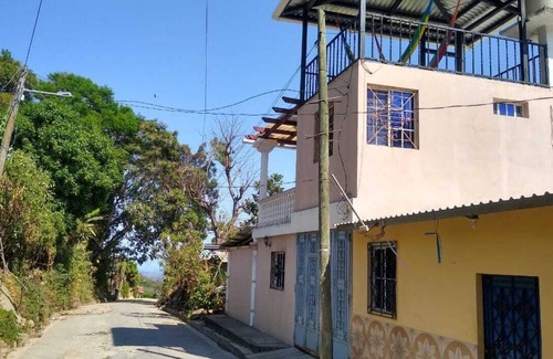 Jucuaran Cabin | Cozy retreat on Jucuaran's Mountains (pet friendly)