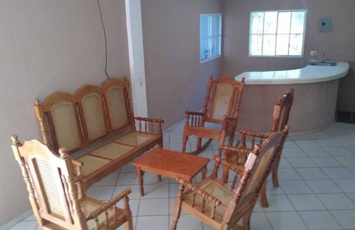 Jucuaran Cabin | Cozy retreat on Jucuaran's Mountains (pet friendly)