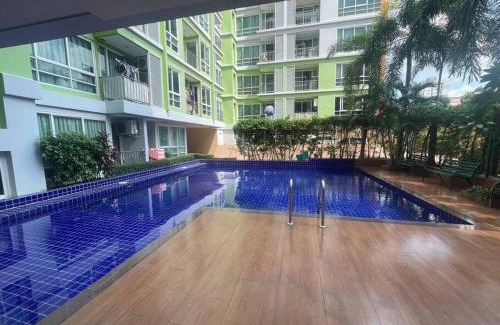 Ratchadaphisek Apartment | Cozy room at Huai Khwang close to MRT