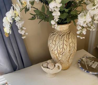 Airport Township House | Cozy room near Airport & Highway