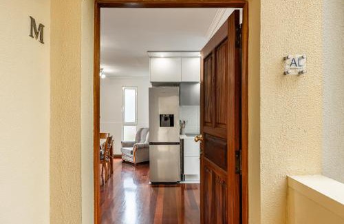 Canico Apartment | Cozy Seaside Cottage Ocean Views and Near Beach