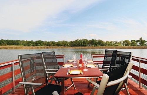 Loitz Boat Rental | Cozy ship in Loitz with WiFi