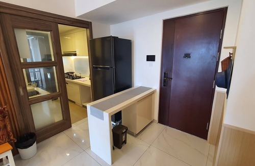 Bumi Serpong Damai Apartment | Cozy, Spacious, Fully Furnished and Equipped 3+ BR Apartment at Sky House BSD