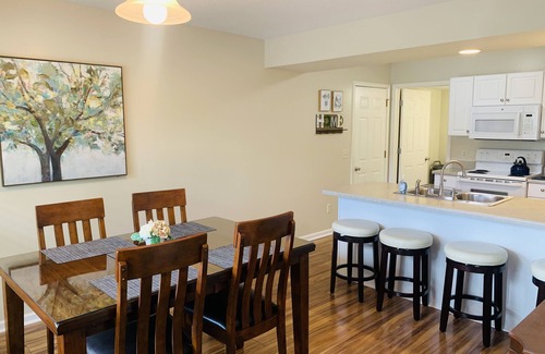 Fort Wayne House | Cozy/Spacious townhouse in prime location!