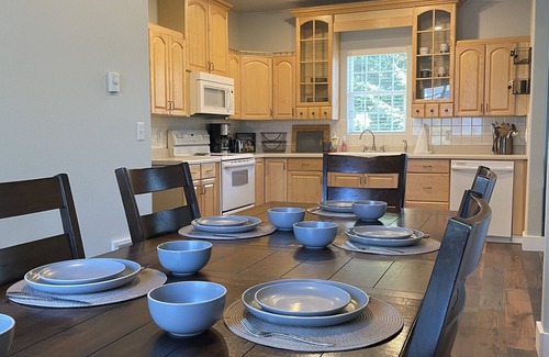 St. Maries House | Cozy St. Maries House with Private Dock on St. Joe River!