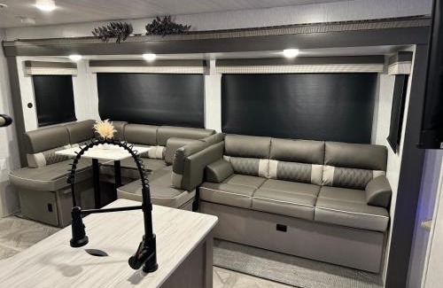 Las Vegas Other | Cozy Stationary RV Getaway