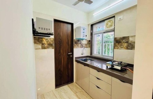 Kandivali East Apartment | Cozy Studio by THE BNB STAY near Mindspace