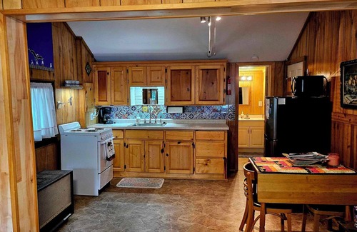 Frankfort Apartment | Cozy studio cabin close to Lake Michigan.