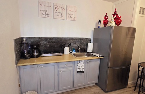 Enterprise Apartment | Cozy studio in delightful Las Vegas with WiFi, AC