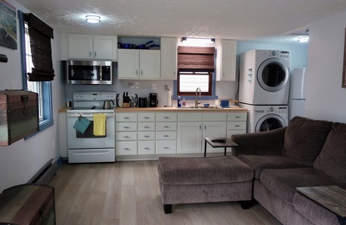 Mitiwanga Apartment | Cozy Studio In Private Beach Community Near Cedar Point and Kalahari