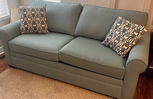 Boise Bench Apartment | Cozy studio on the Boise Bench, near airport.