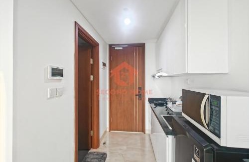 Jakarta Apartment | Cozy Studio South Gate Apt with Pool, Gym, Wi-Fi by 2ndHome