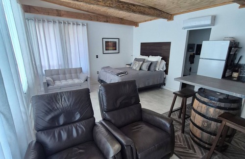 Jemison Apartment | Cozy studio with WiFi and AC in amazing Jemison