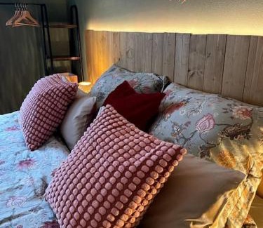 Kaunitz Apartment | Cozy Wilkipartment bis 4 Pers - Hund - Netflix - WLAN - Wintergarten - Coffeebar - Popcorn