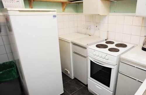 Custom House Apartment | Cozy2bed Apartment Near City Center