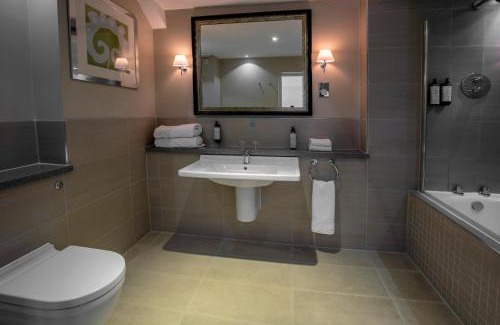 Mollington Hotel | Crabwall Manor & Spa - BW Signature Collection