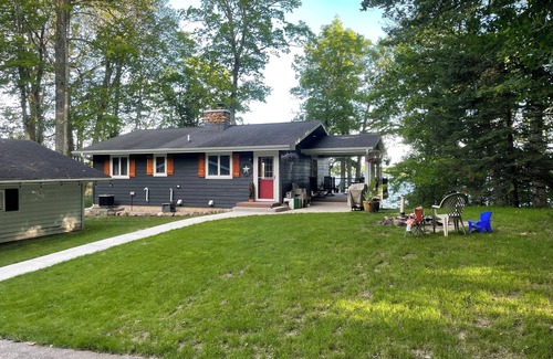 Pickerel House | Crane Lake, WI Retreat