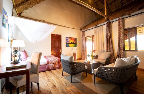 Fort Portal Cabin | Crater Safari Lodge