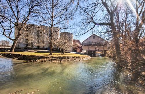 Rohrerstown Apartment | Creek Access and Deck Runningwater Lancaster Gem